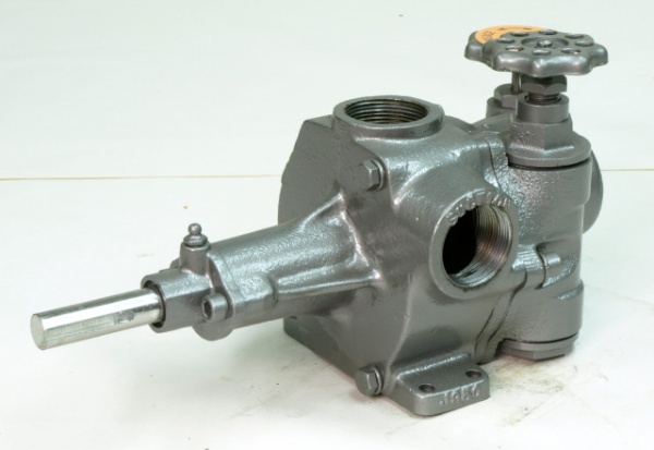 Tri-Rotor Pump Model 20DV with MFC and PRC for edible oil applications